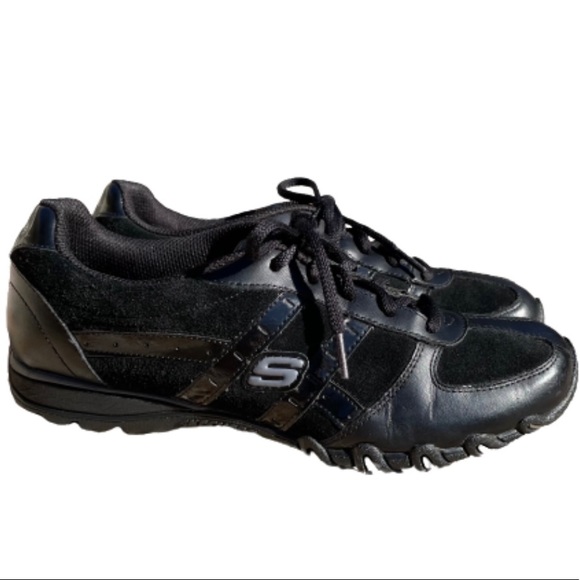 Skechers Black Suede and Patent Leather Sneakers - Picture 1 of 8